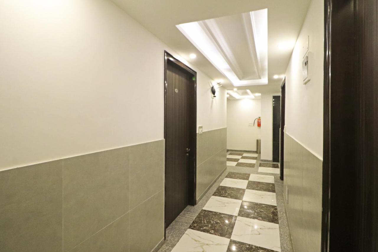Hotel Almora Near Delhi Airport Új-Delhi Kültér fotó